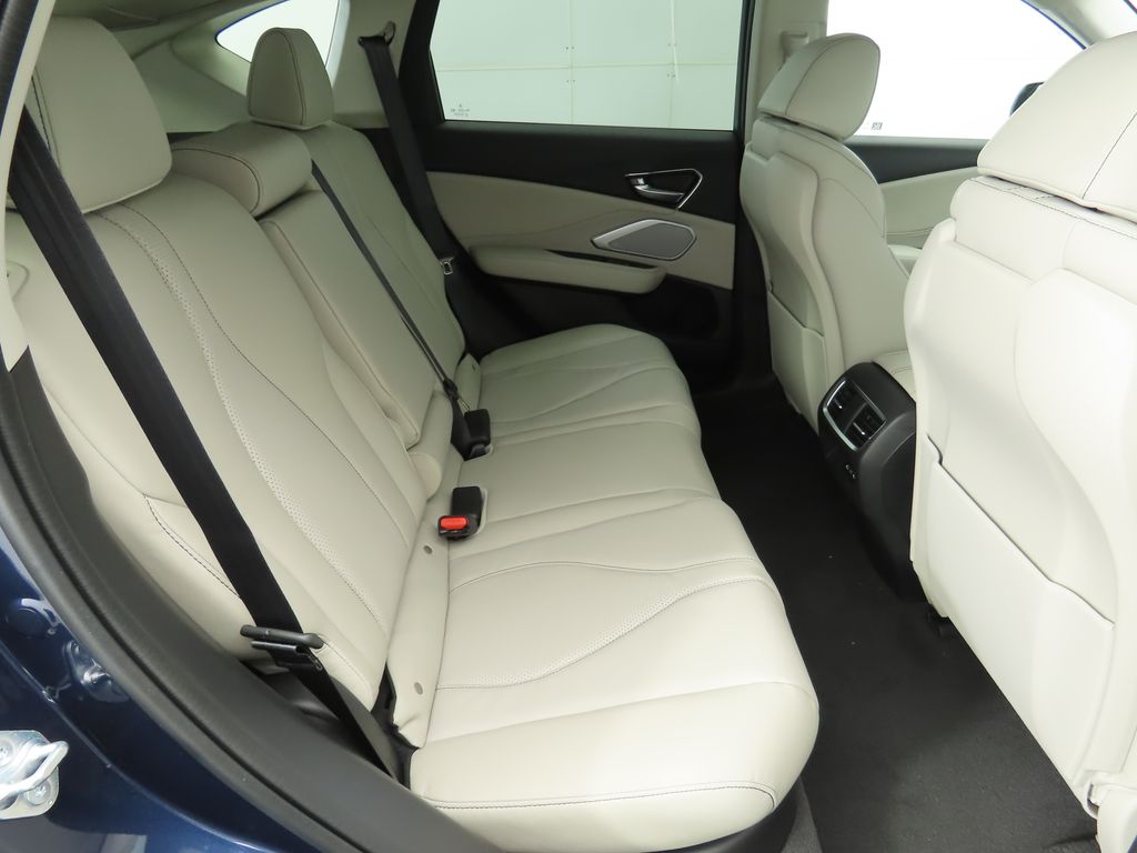 Thumbnail: 2026 Acura RDX - 22