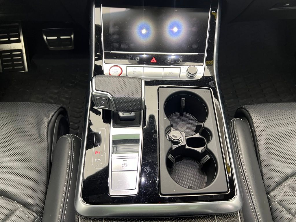 Thumbnail: 2020 Audi SQ8 - 11