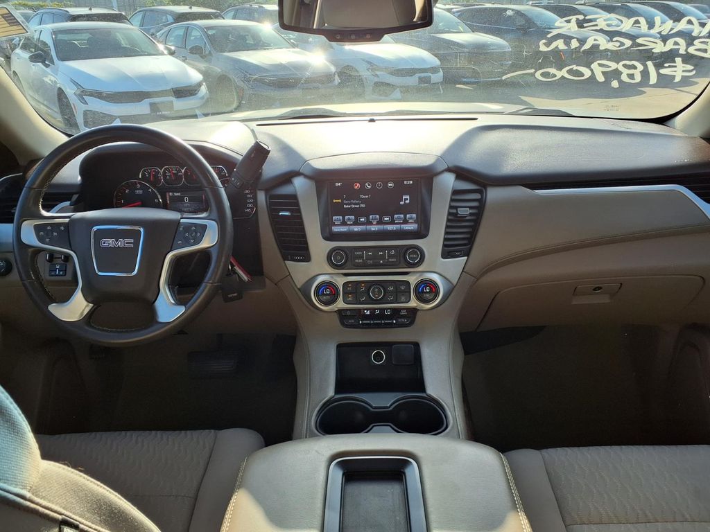 2016 GMC Yukon XL SLE - 8