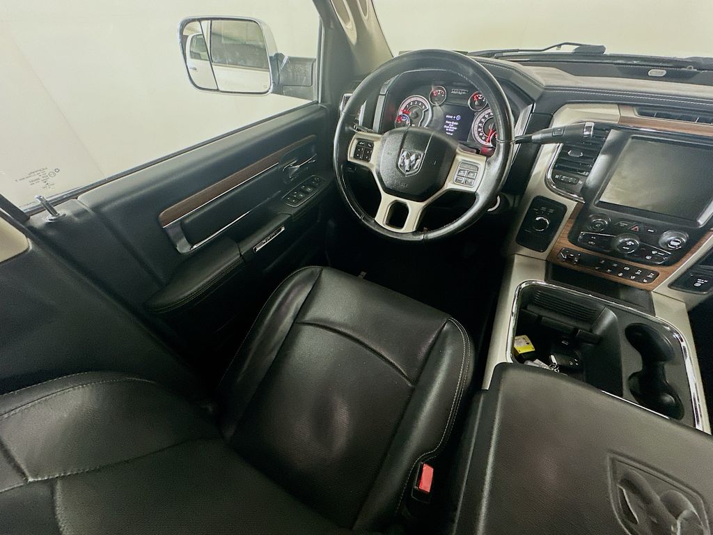 Used 2017 White Ram Laramie image 9