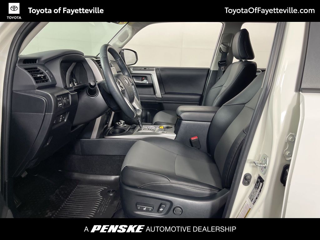 Thumbnail: 2023 Toyota 4Runner - 21