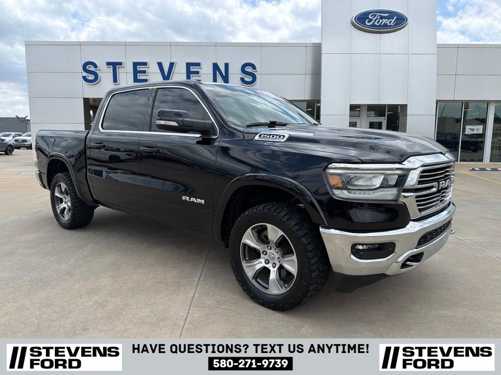 2022 RAM 1500 Laramie Crew Cab 4WD
