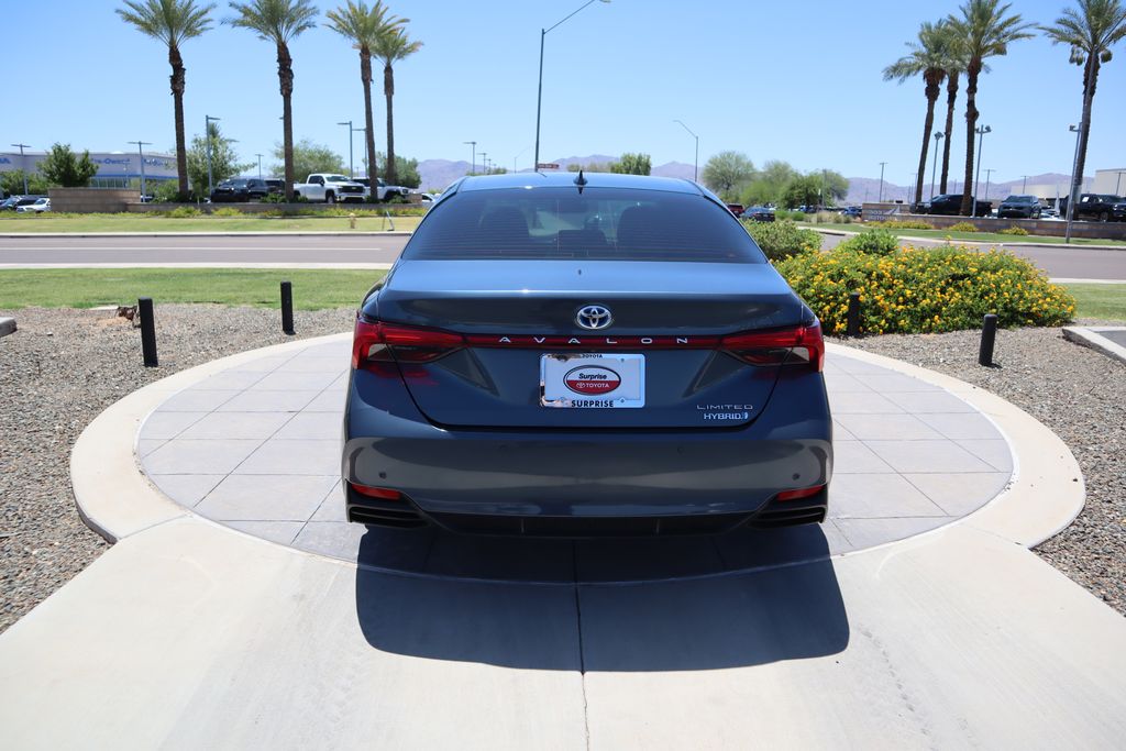 2021 Toyota Avalon Limited 6