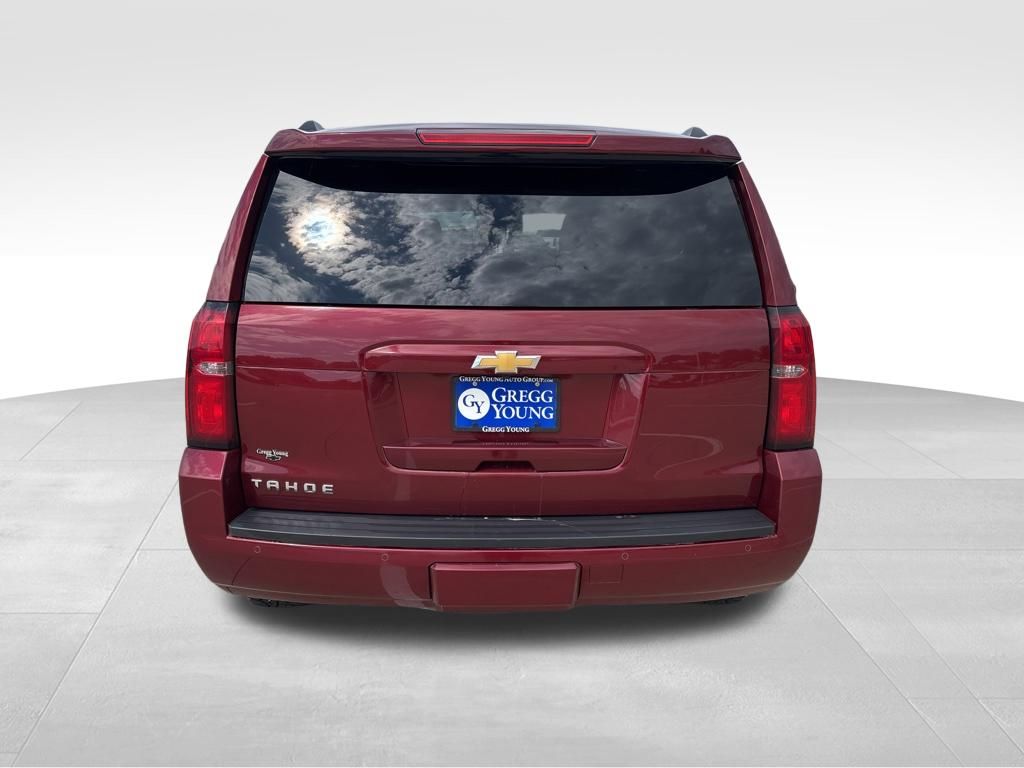 View vehicle photo 5