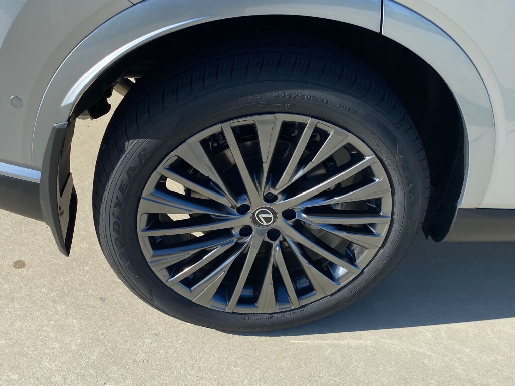 Thumbnail: 2026 Lexus RX - 7