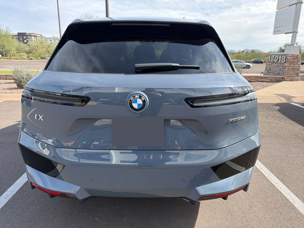 Thumbnail: 2025 BMW iX - 5