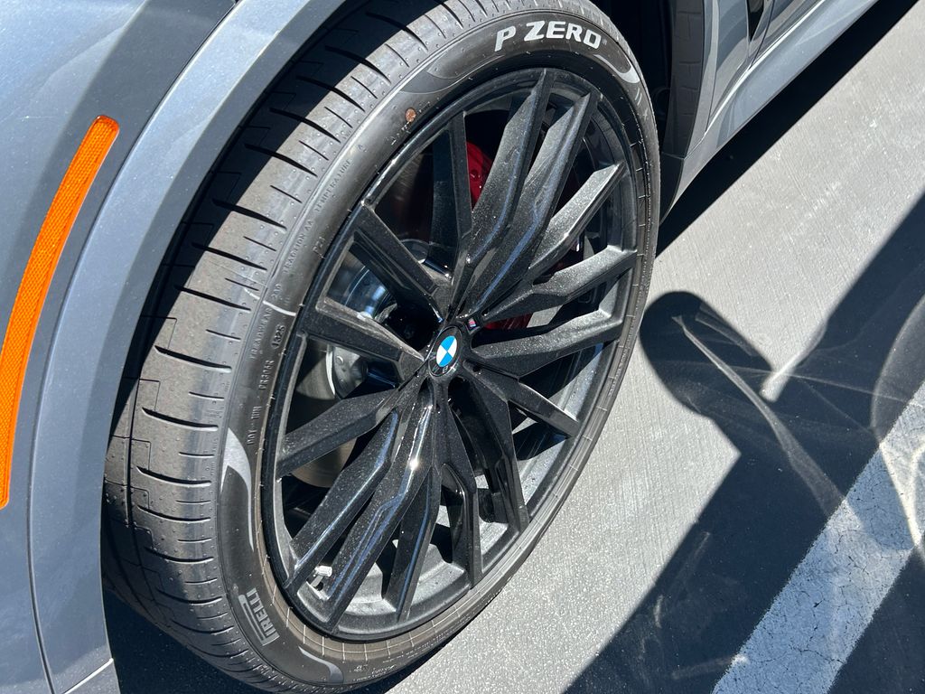 Thumbnail: 2026 BMW X5 - 3