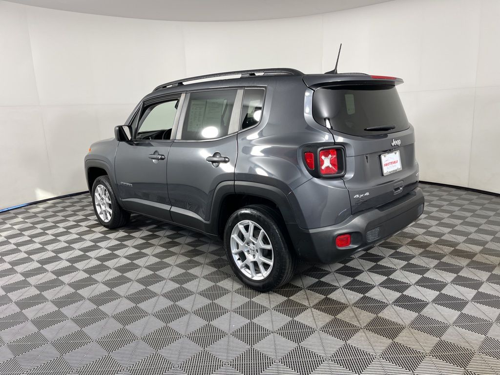 Thumbnail: 2022 Jeep Renegade - 3