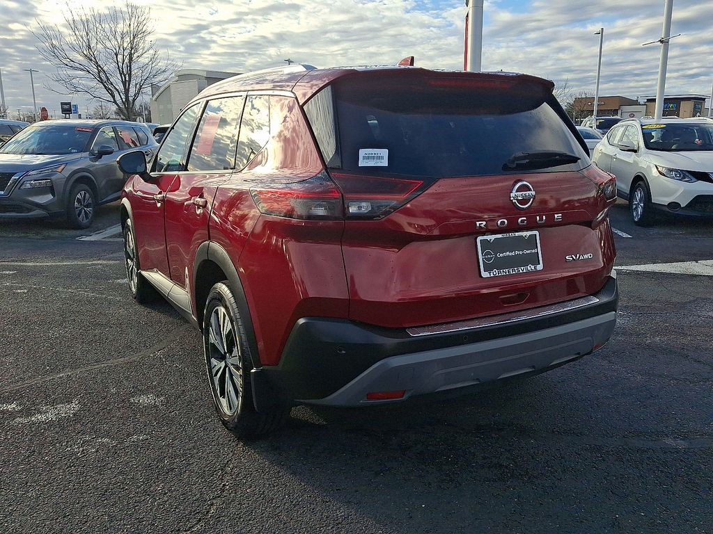 Thumbnail: 2021 Nissan Rogue - 4