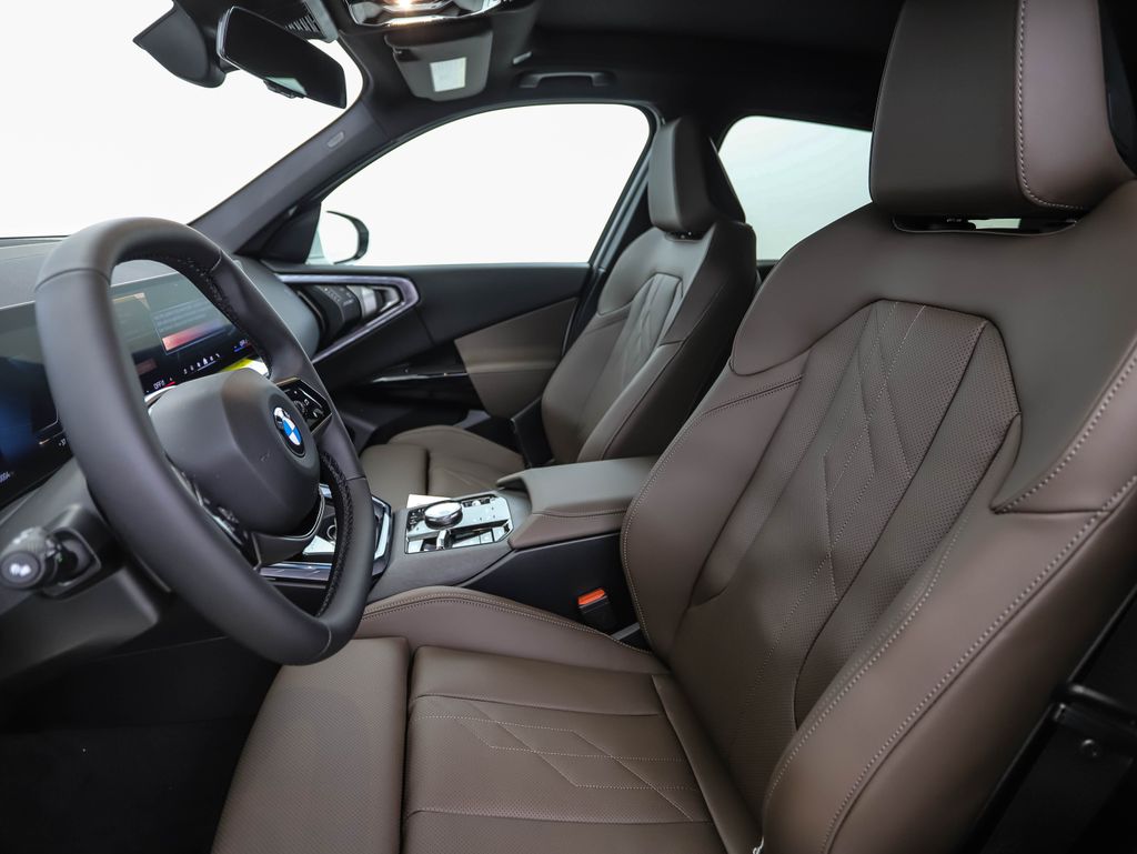 Thumbnail: 2026 BMW X3 - 11