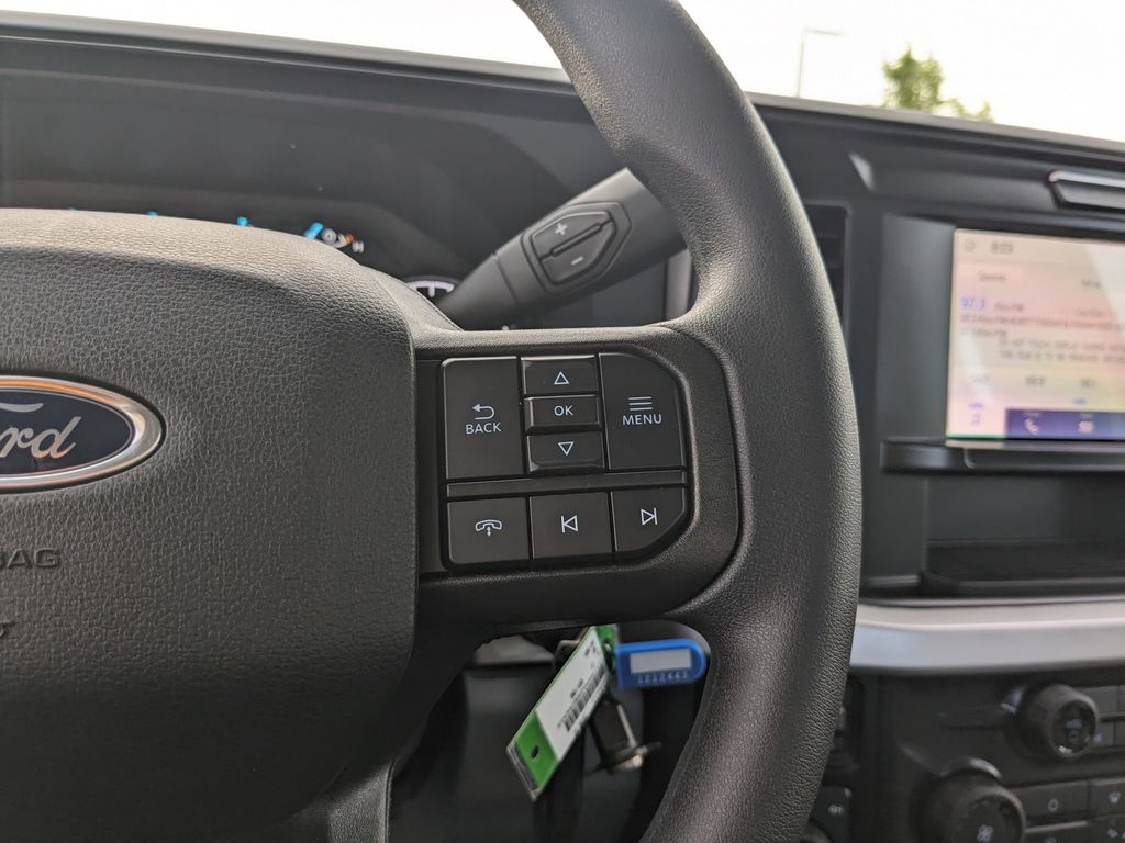 2025 Ford F-250 Super Duty XL