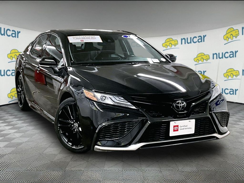 Midnight Black Metallic 2024 Toyota Camry Sedan Front-Wheel Drive 8-Speed Automatic