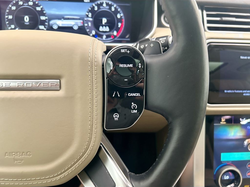 Thumbnail: 2019 Land Rover Range Rover - 12