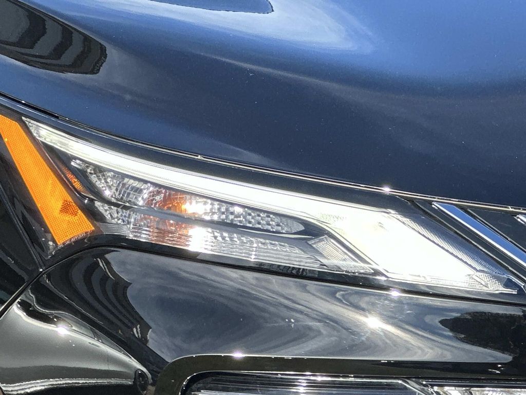 Thumbnail: 2022 Nissan Rogue - 5