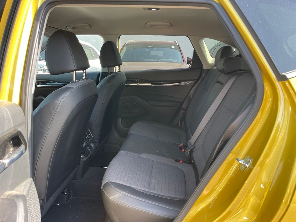 Certified Used 2023 Starbright Yellow/Black Roof Kia S image 13