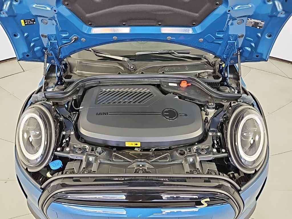 Thumbnail: 2024 MINI Cooper - 6