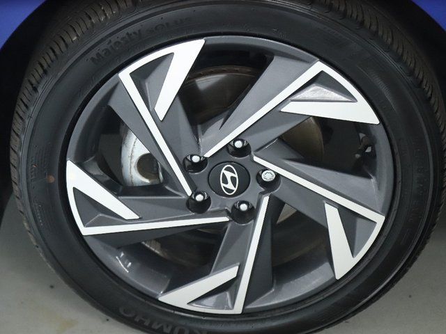New 2024 Hyundai Elantra For Sale in Bedford, OH