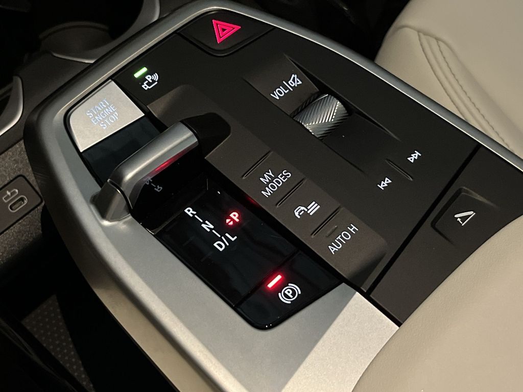 Thumbnail: 2026 BMW X1 - 20