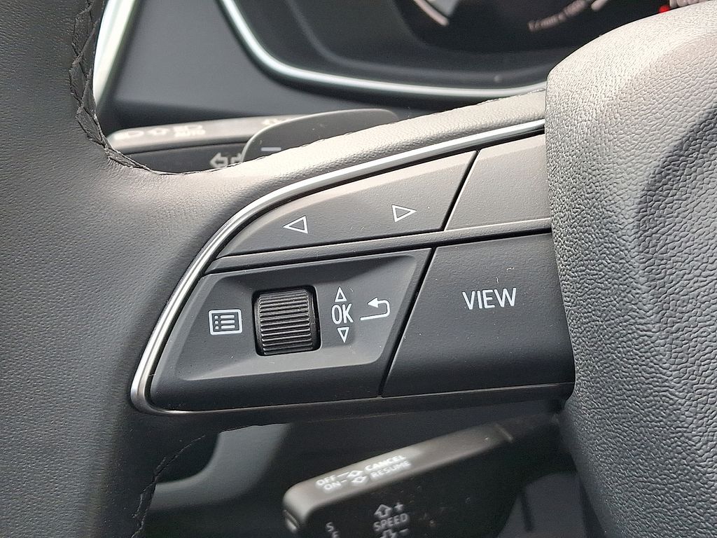 Thumbnail: 2022 Audi Q5 - 22