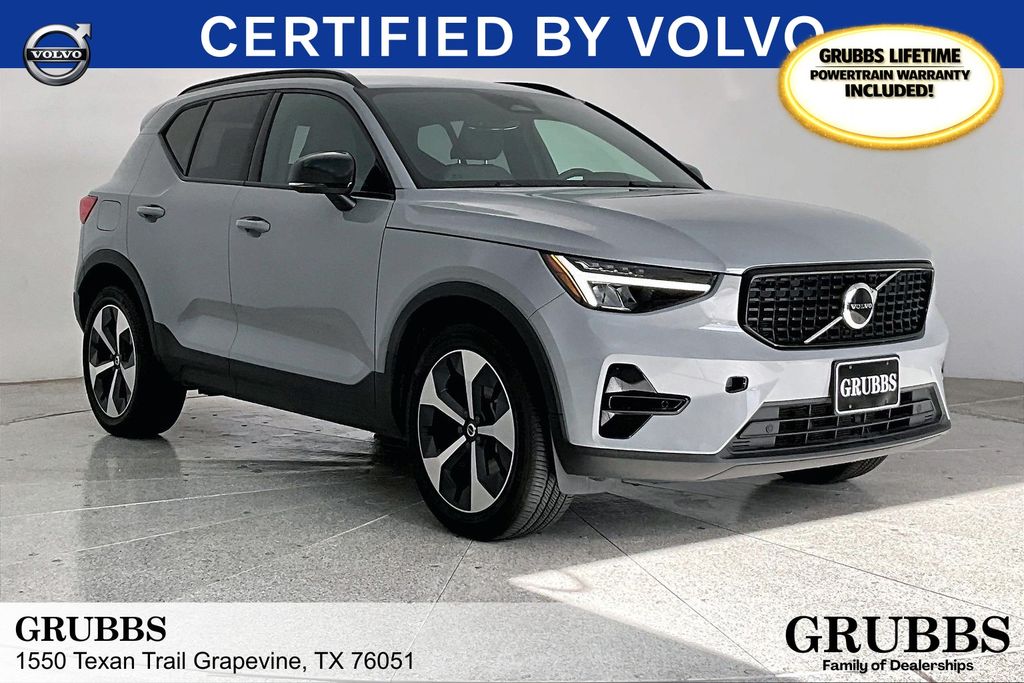 2024 Volvo XC40