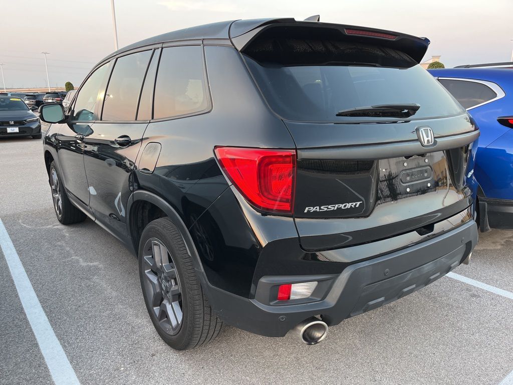 Thumbnail: 2022 Honda Passport - 4