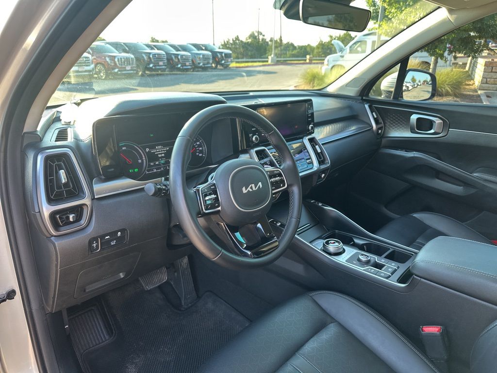 Used Car 2022 Kia Sorento Hybrid  Ex For Sale Under $30,000 In Austin, Texas