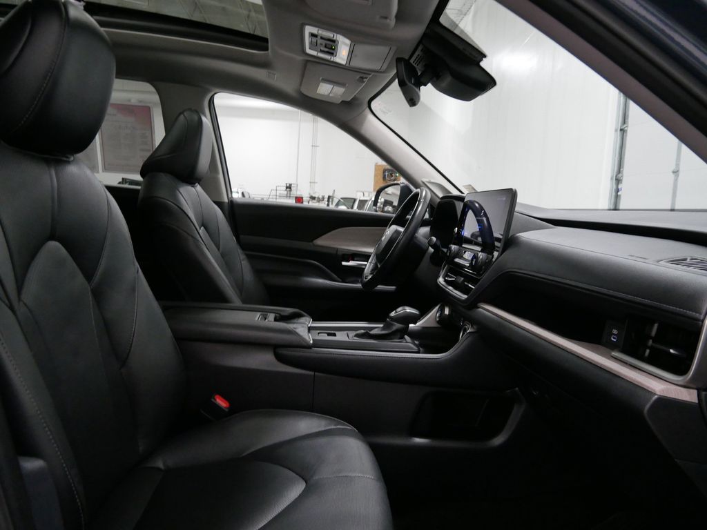 Used 2024 Toyota Grand Highlander SUV