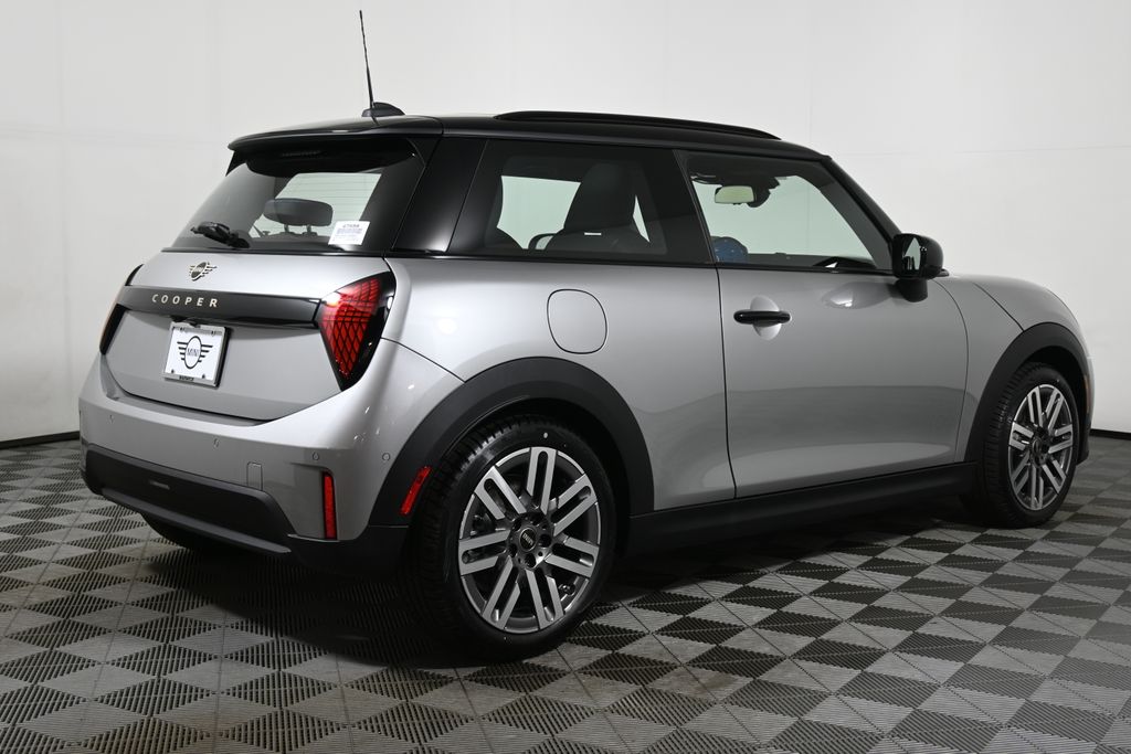 Thumbnail: 2026 MINI Cooper - 7