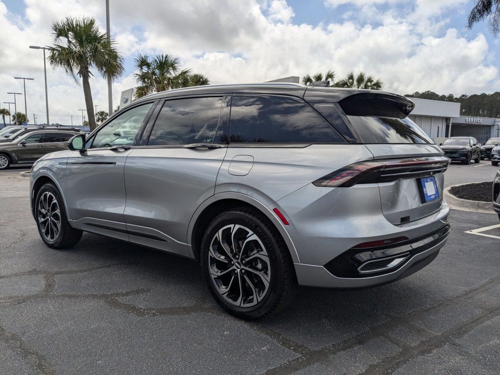 2025 Lincoln Nautilus Hybrid Reserve