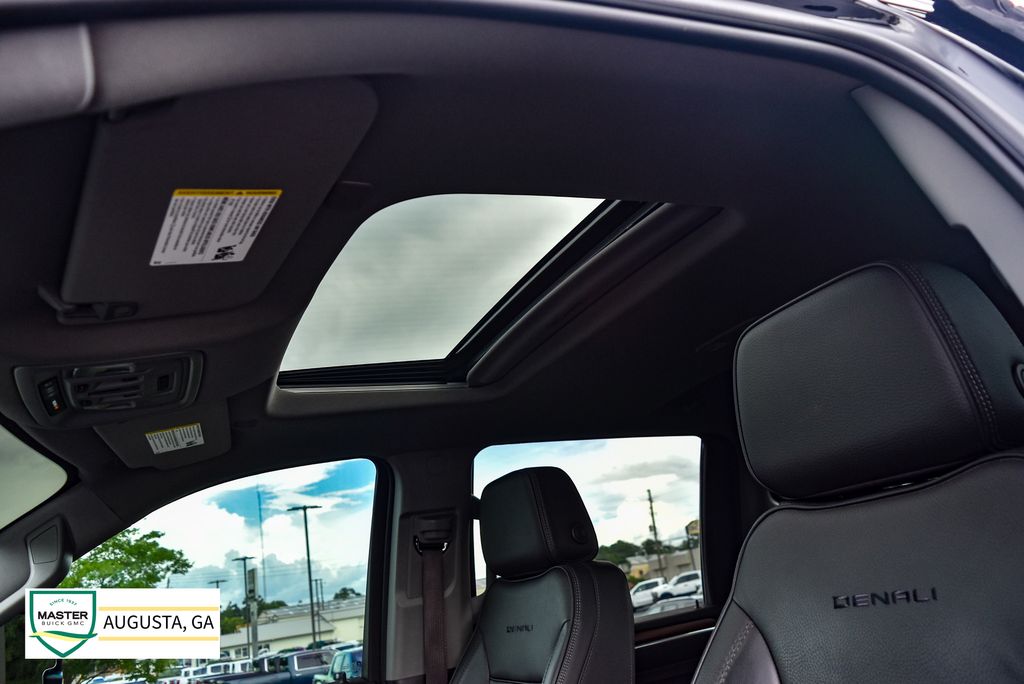 Used 2025 GMC Sierra 2500HD Truck