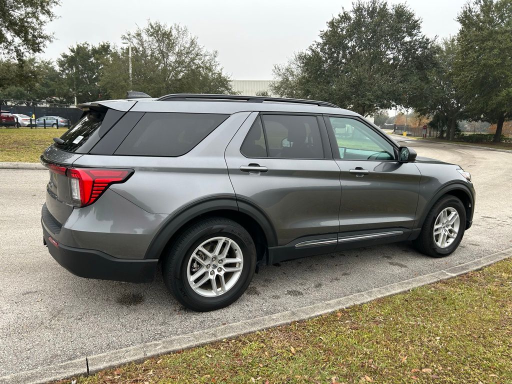 Thumbnail: 2025 Ford Explorer - 5