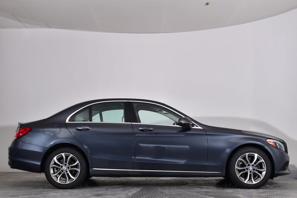 2016 Mercedes-Benz C-Class C 300 6