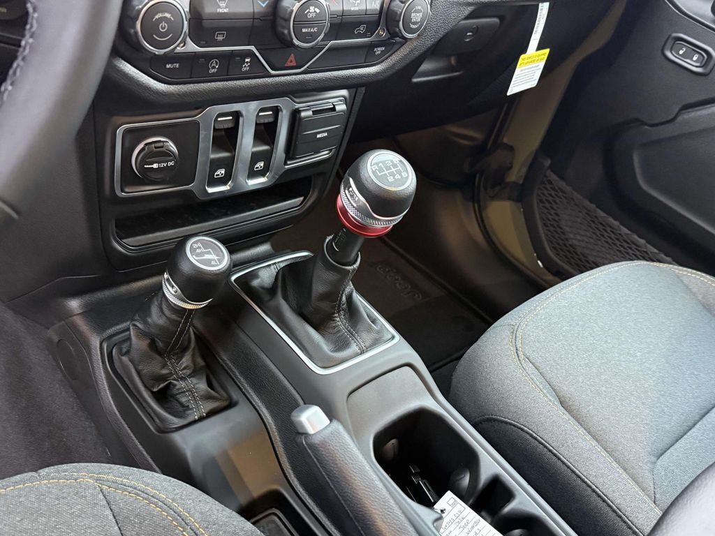 New 2026  Jeep Sport S image 22