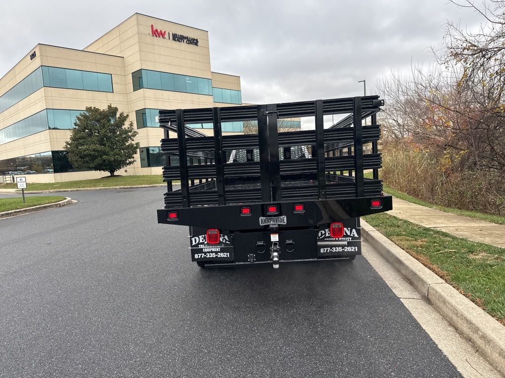 2025 Ford F-550 Chassis XL