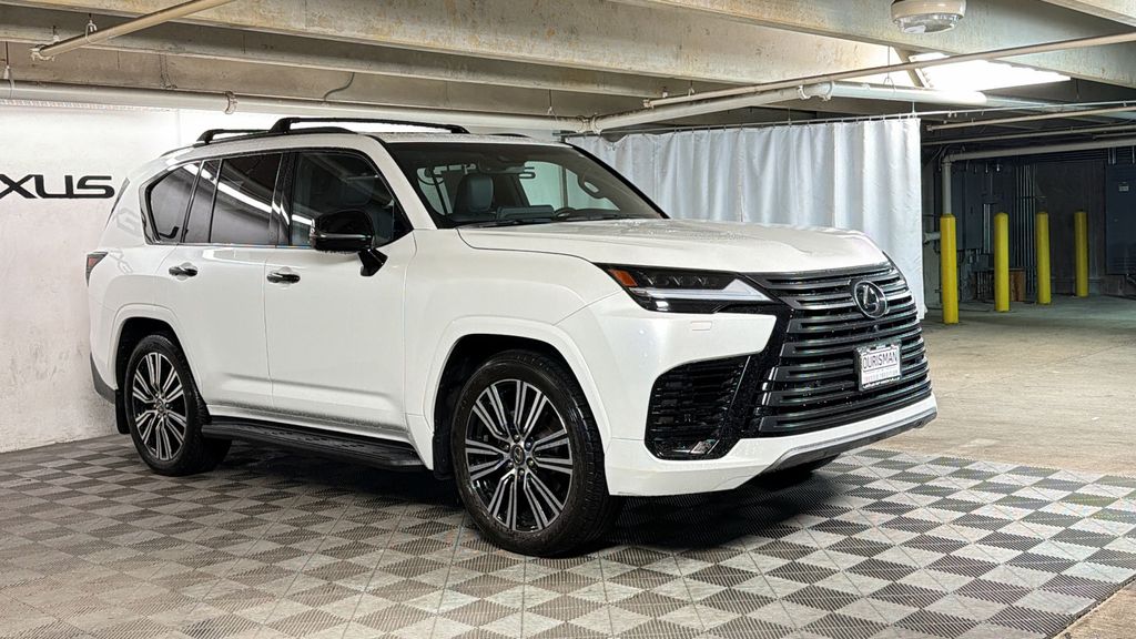 2024 Lexus LX 600 Luxury AWD