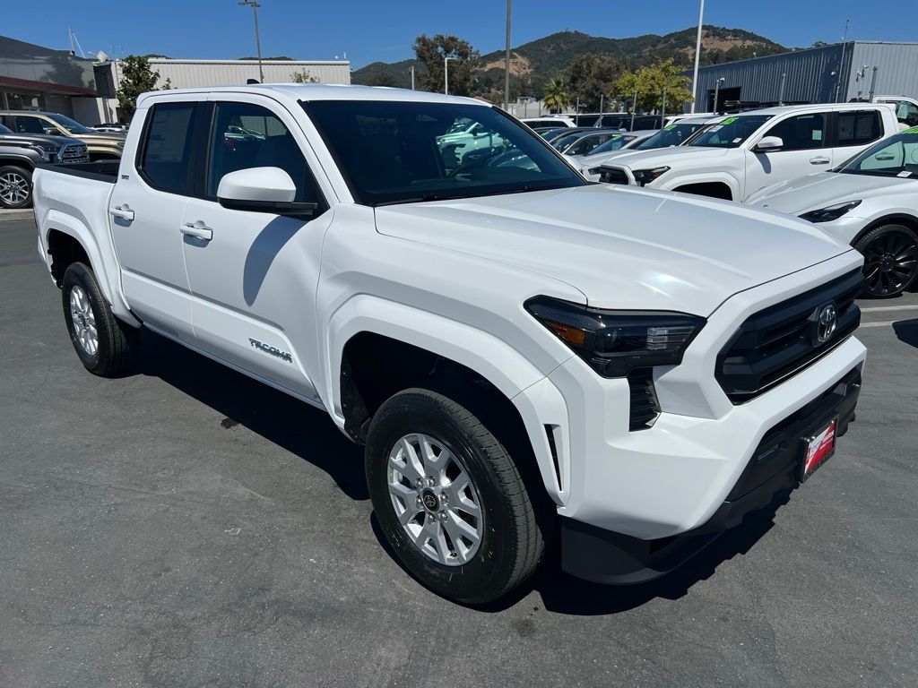 2025 Toyota Tacoma SR5 Double Cab photo 2
