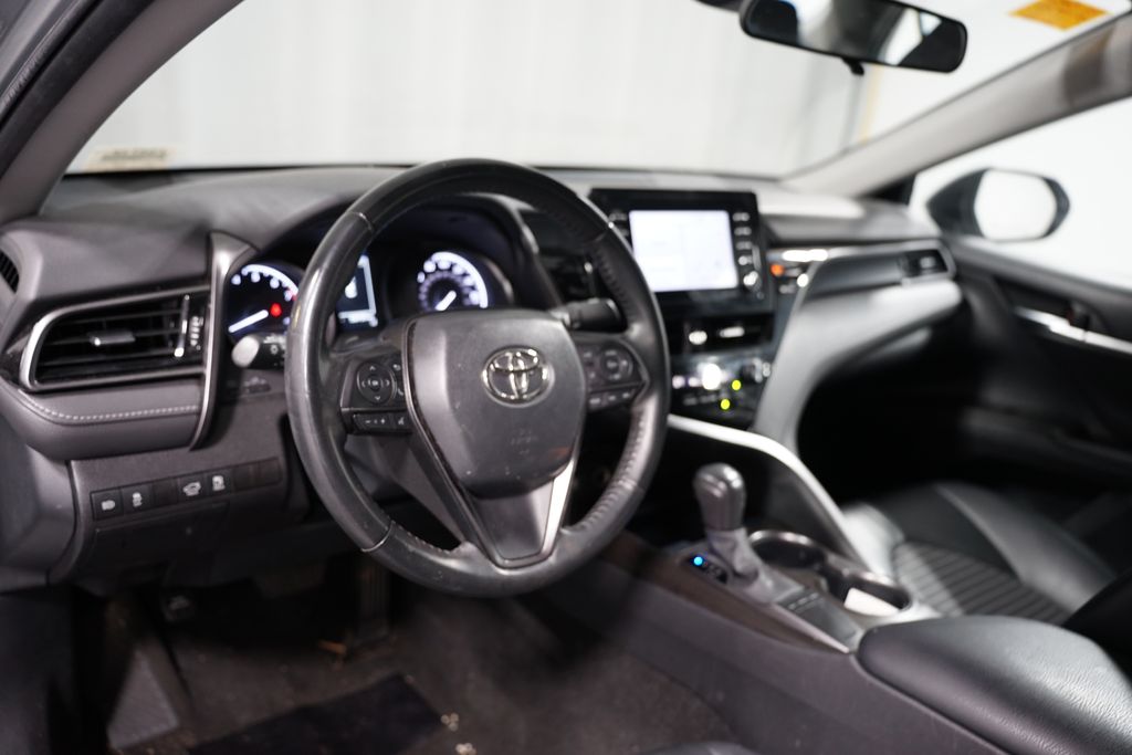 2023 Toyota Camry SE 7