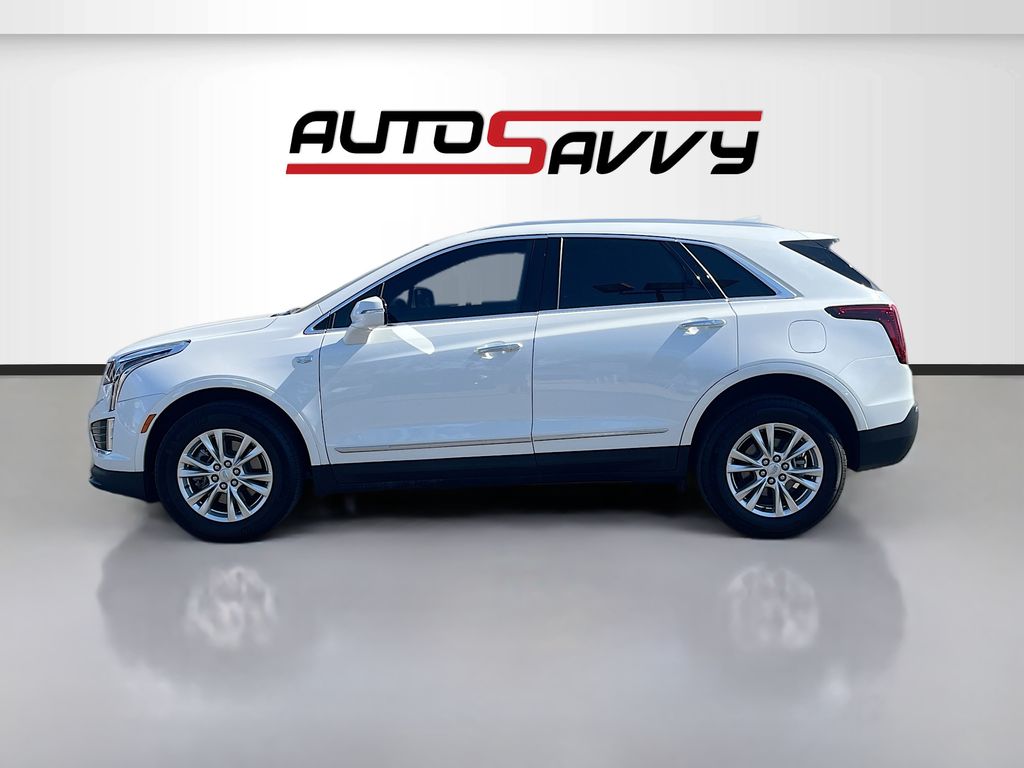 Used 2024 White Cadillac Luxury image 4