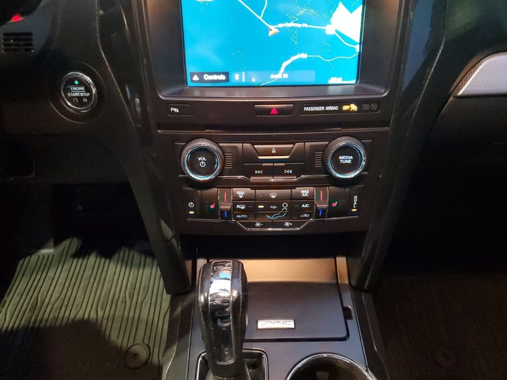 Used Car 2017 Ford Explorer  Xlt For Sale Under $20,000 In Austin, Texas