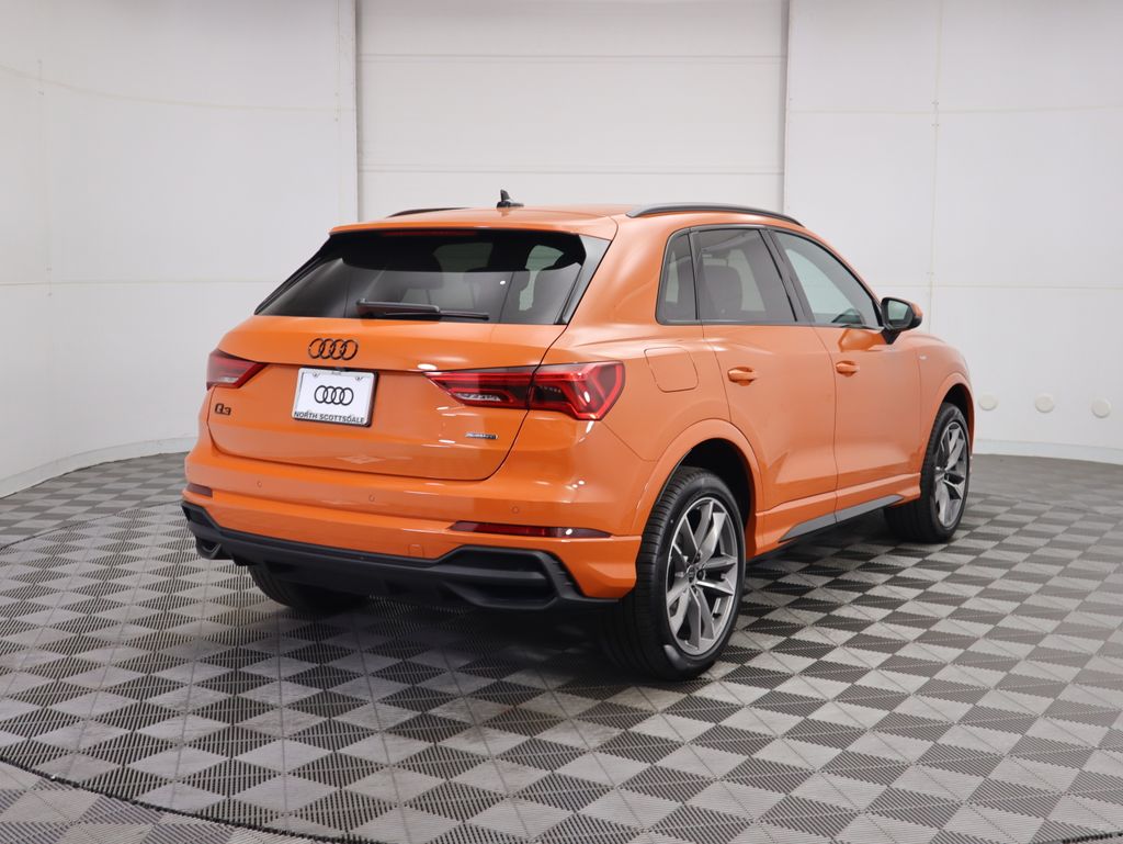 Thumbnail: 2025 Audi Q3 - 5
