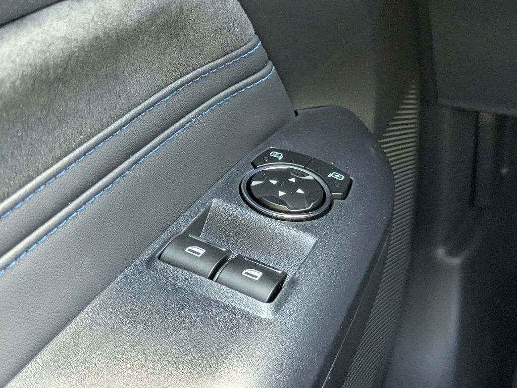 2025 Ford Mustang Dark Horse