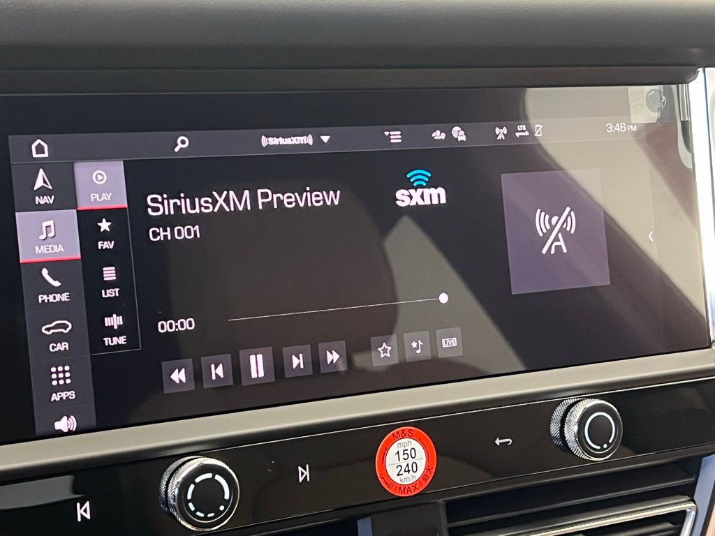 Thumbnail: 2026 Porsche Macan - 14