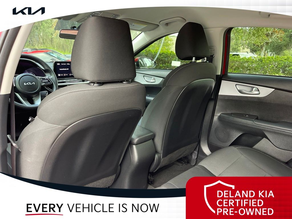 2024 Kia Forte LXS - Photo 26