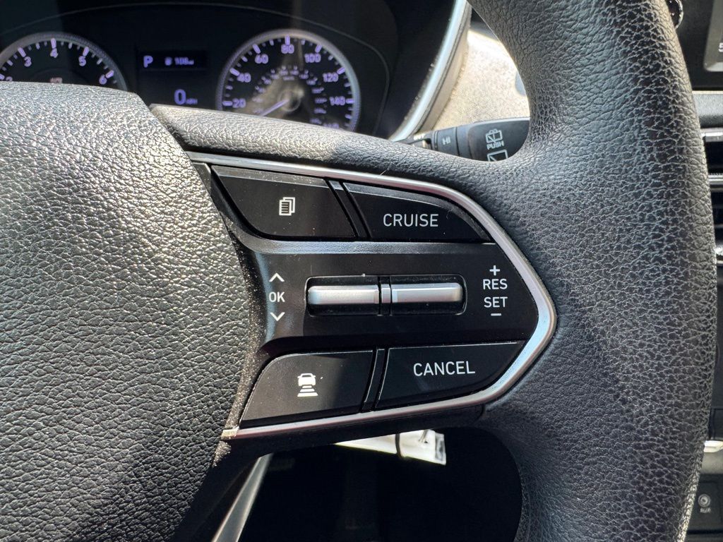 2020 Hyundai Santa Fe SE 25