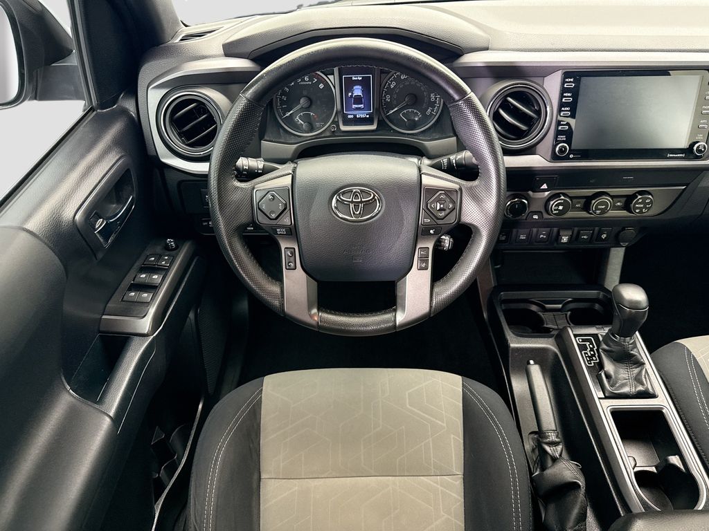 Thumbnail: 2020 Toyota Tacoma - 10