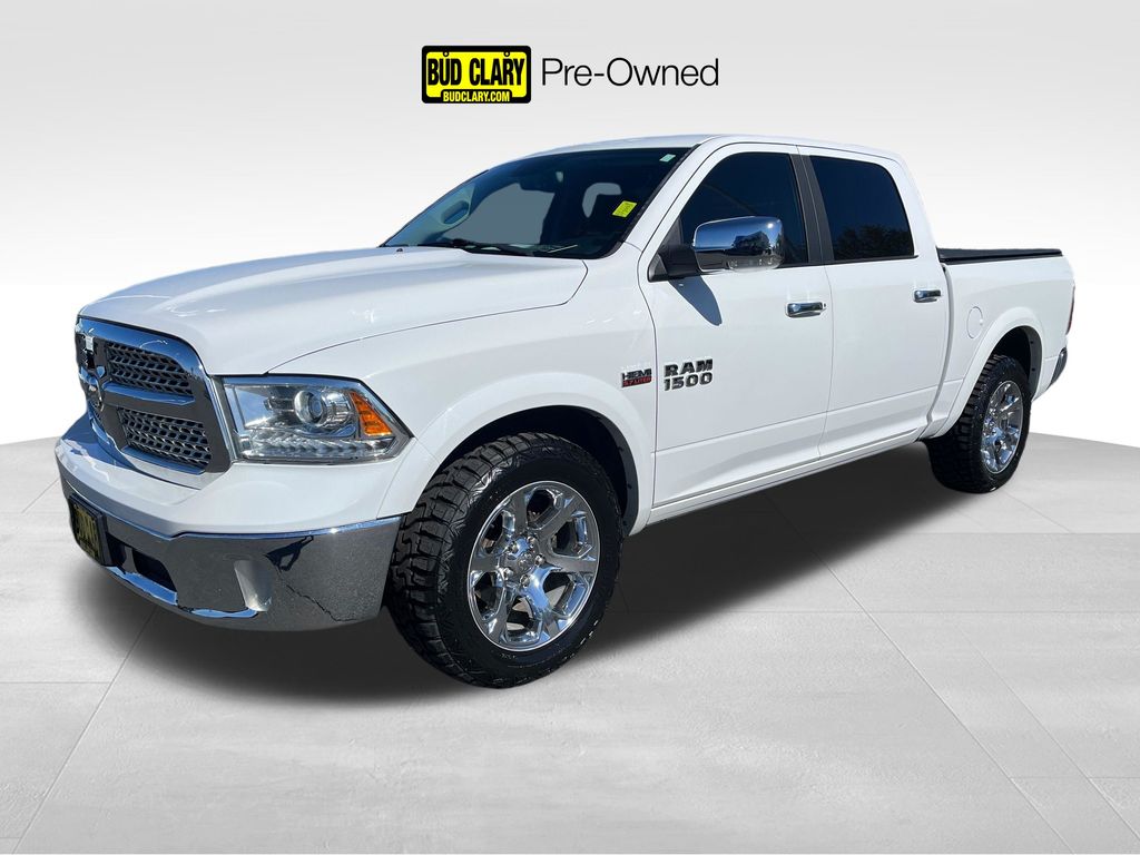 Bright White Clearcoat 2018 RAM 1500 Laramie Crew Cab 4WD Pickup Truck Four-Wheel Drive 8-Speed Automatic