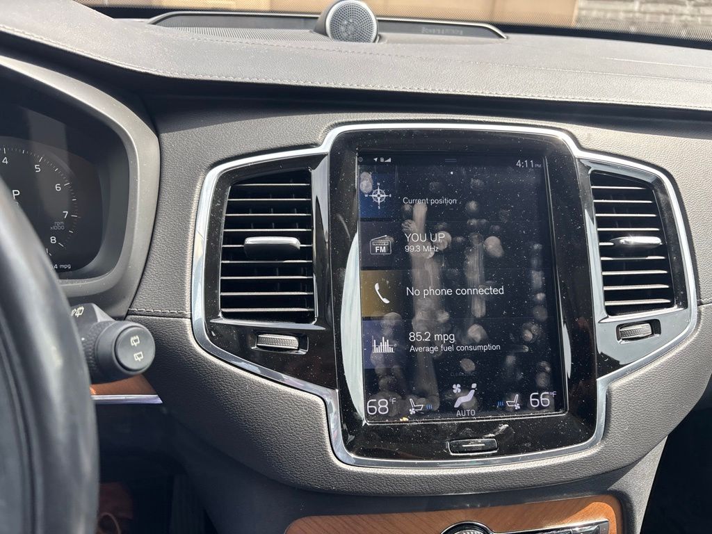 Used 2019 Gray Volvo T6 Inscription image 17