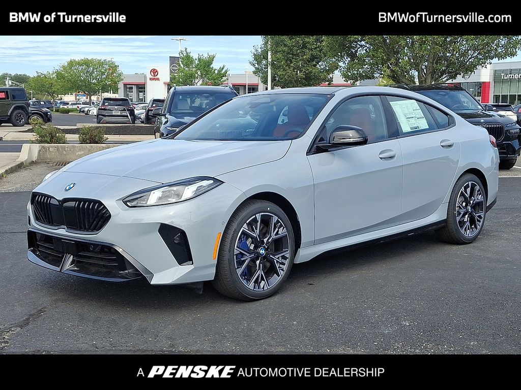 Thumbnail: 2026 BMW 2 Series - 1
