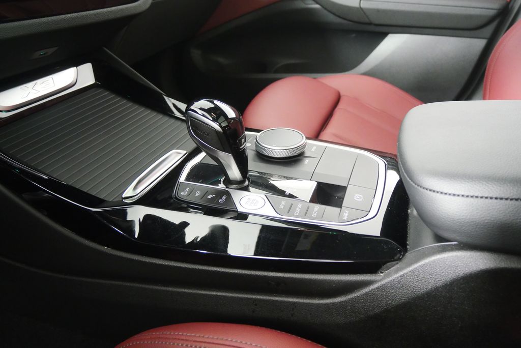 2024 BMW X3 sDrive30i 24