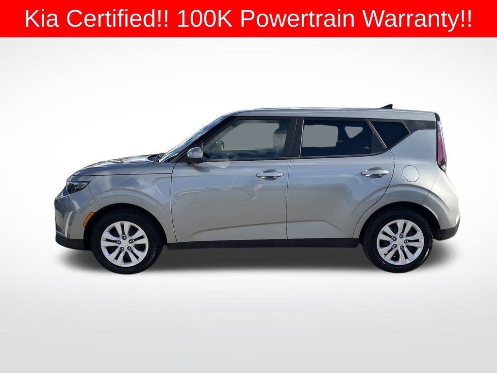 2023 Kia Soul LX 8